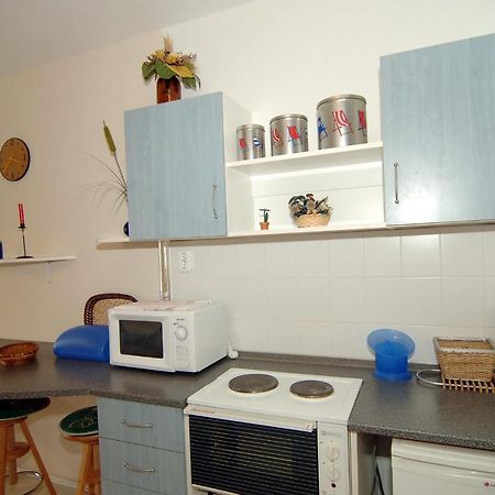 Kosztolanyi Apartmanhaz Balatonfured Luaran gambar