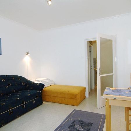 Kosztolanyi Apartmanhaz Balatonfured Luaran gambar